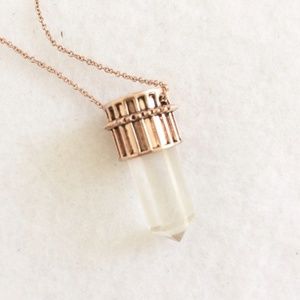 House of Harlow glacier crystal necklace in rose g